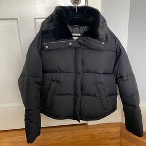 Abercrombie & Fitch Black Elevated Mini Puffer - new with tags
